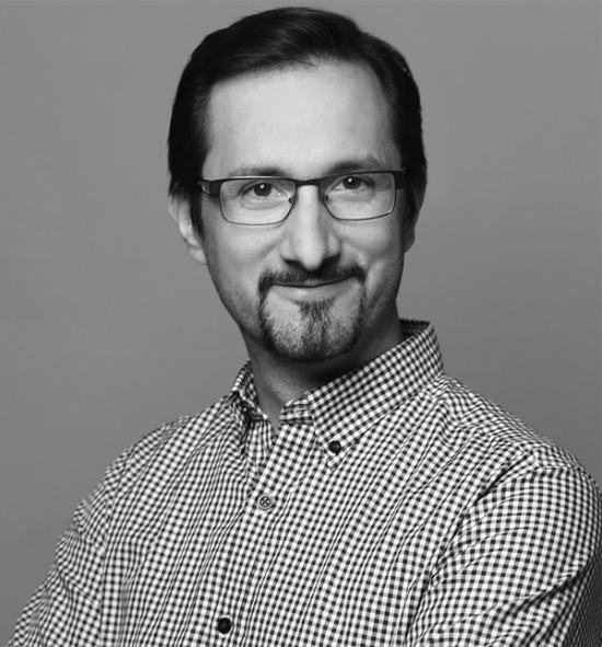 Dr. Bernd Leuchtle